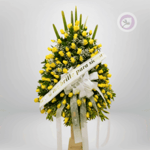 Corona funebre de rosas amarillas en pedestal  para expresar condolencias y honrar la memoria de ese ser que ya se fué - Floristería en Medellin y Rionegro. Tenemos cobertura en Laureles, Poblado, Bello, Envigado, entre otros municipios del área metropolitana y oriente antioqueño. Este ramo de flores es ideal para una misa exequial o velorio, compuesto con hermosas rosas blancas y orquídeas! además. Resulta una excelente opción para enviar tu solidaridad en momentos de duelo!