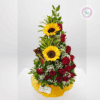 Arreglo de rosas y girasoles con chocolate, ideal para sorprender en Medellín y Rionegro - Floristería Hojas Blancas
