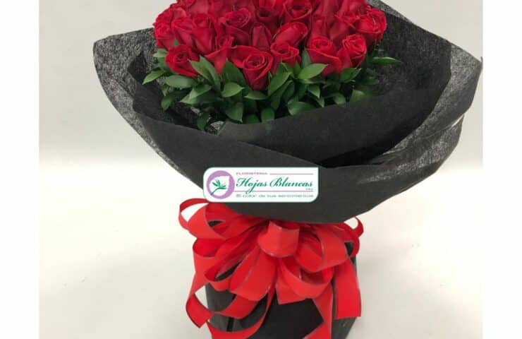 Bouquet buchon de rosas rojas