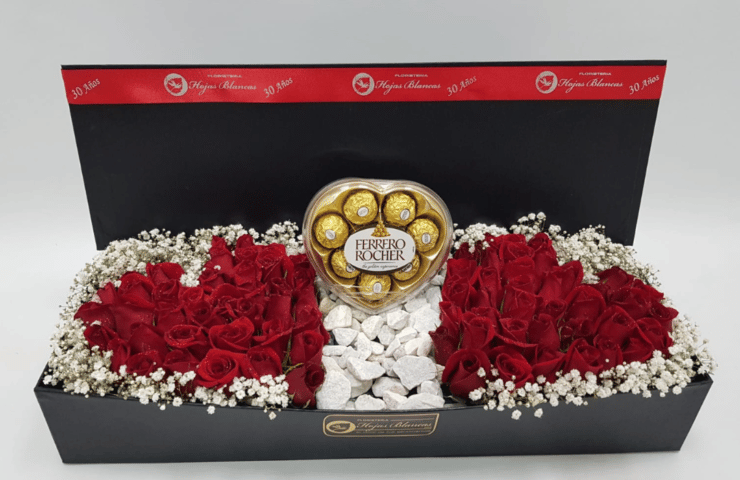 caja de rosas con chocolates ferrero