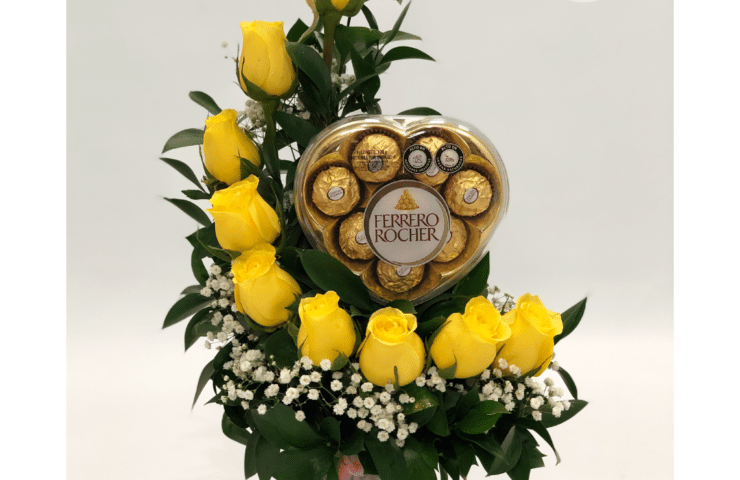 arreglo de rosas amarillas