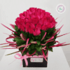 Detalle de  rosas fucsias para cumpleaños o esa persona especial. Envio GRATIS en Medellín, Área metropolitana y el Oriente Antioqueño.