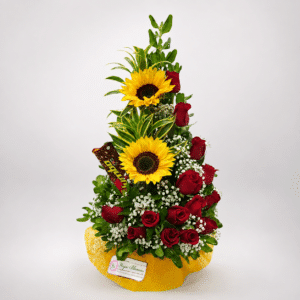 Arreglo de rosas y girasoles con chocolate, ideal para sorprender en Medellín y Rionegro - Floristería Hojas Blancas