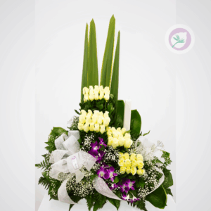 Ramo funebre con rosas y orquideas - Floristería en Antioquia.
