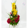 Arreglo de rosas y orquideas con vino medellin Floristería en Medellín Y en Rionegro con domicilio.