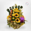 El jardin exotico rosas y girasoles. Sorprende con una composición floral única que mezcla elegancia, color y exotismo en un solo diseño.