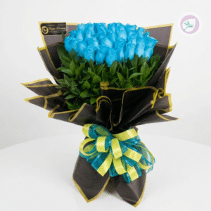 Haz de cualquier celebración un momento inolvidable con nuestro Sueño Azul, un bouquet diseñado para quienes aman los detalles diferentes y llenos de significado.